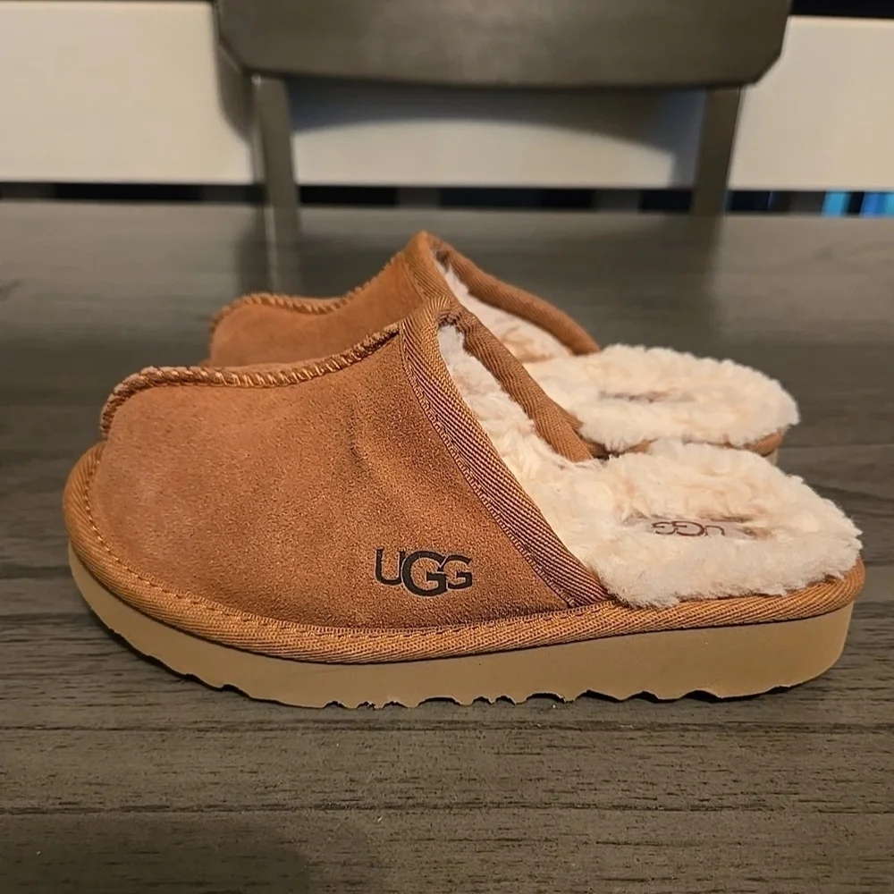 UGG Kids Tan Slippers with Cream Lining